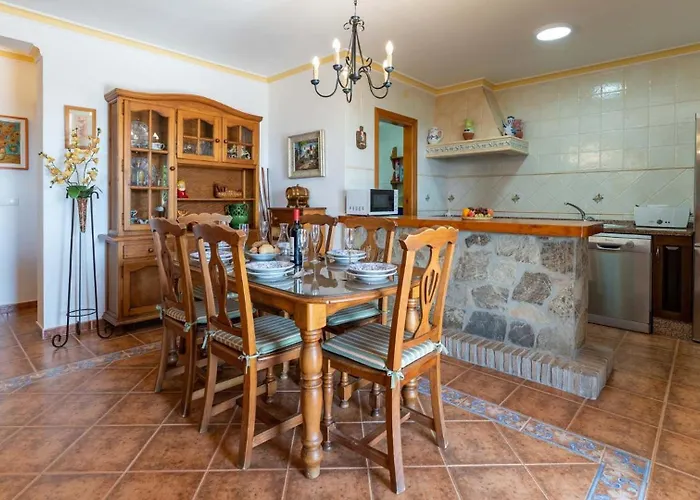 Villa Pedrosa By Casitas Select *